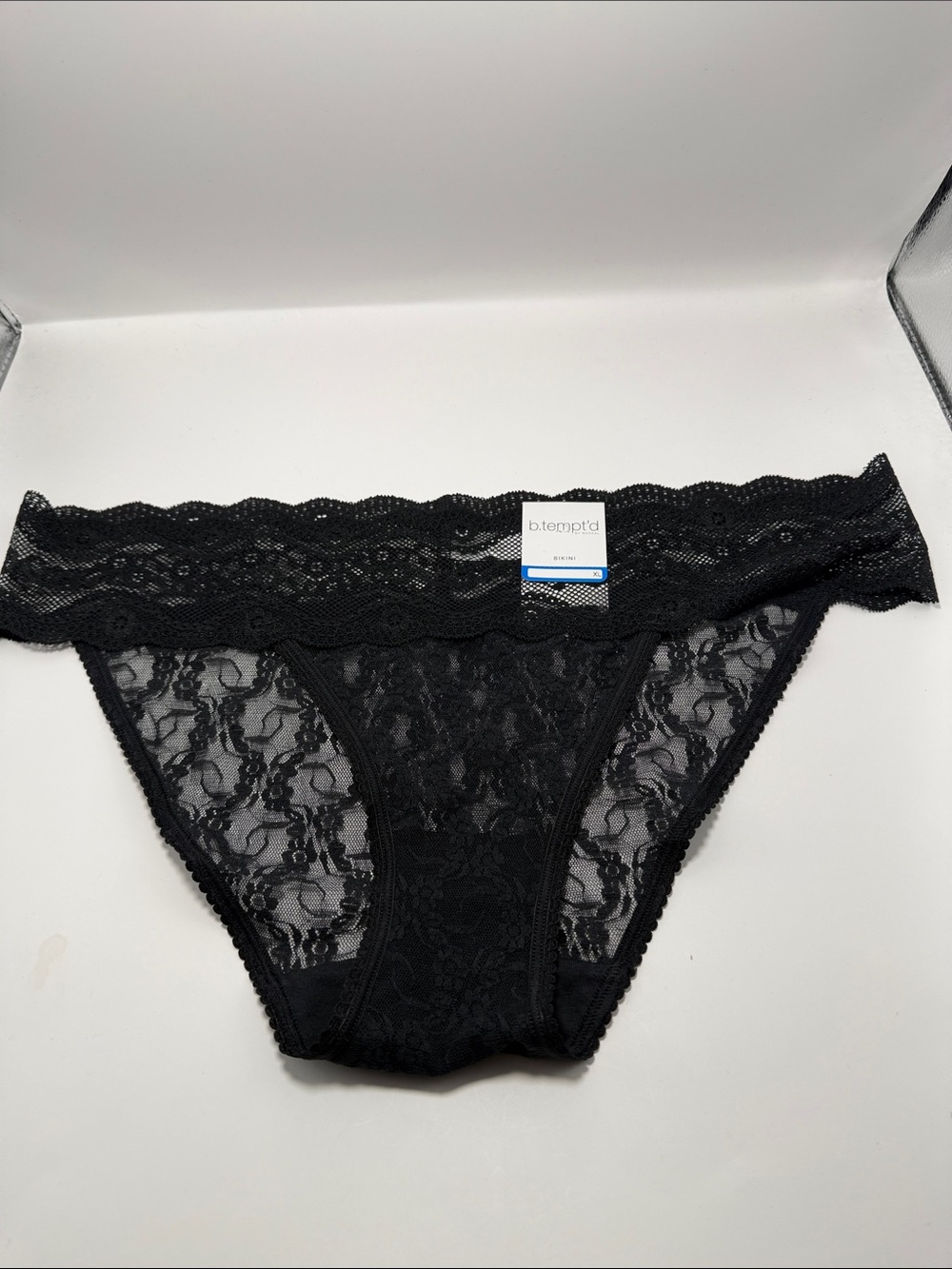 b.tempt’d by Wacoal Black Lace Bikini Panty XL NWT